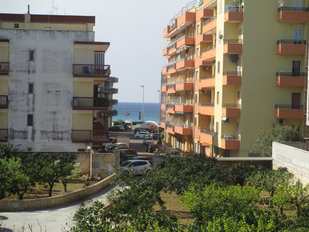Residence Le Rose Галиполи Екстериор снимка
